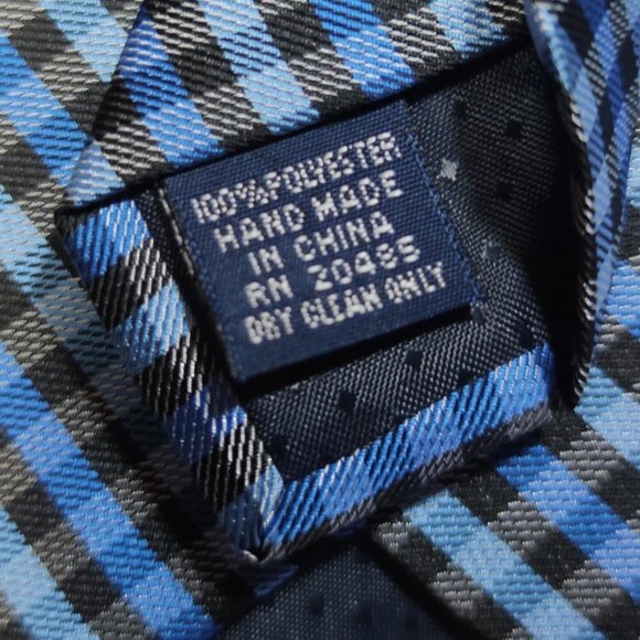 Pierre Cardin Black and Blue Tie - Picture 7 of 7